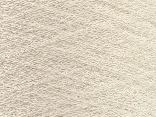 Pecci Filati Art. FLUIDO 2000 m / 100 g – Alpaka Merino Garn mit Polyamid col. Naturweiss